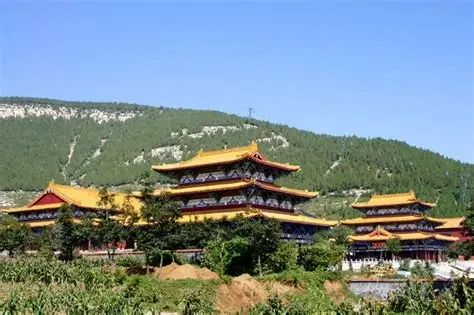 龙兴寺