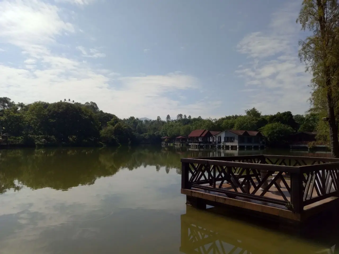 绿岛旅游山庄