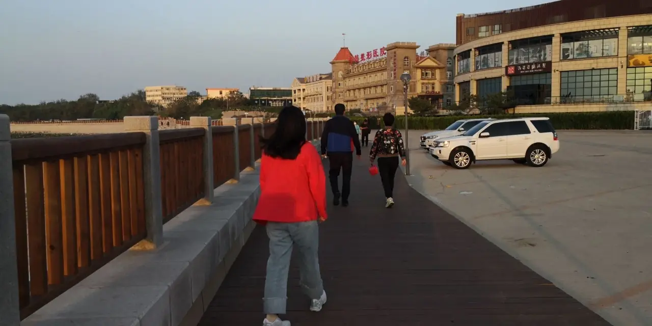 烟台滨海路
