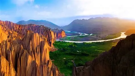 黄河石林