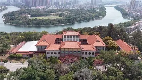 右江民族博物馆