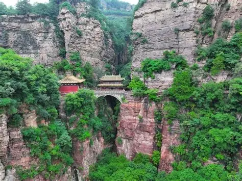 苍岩山