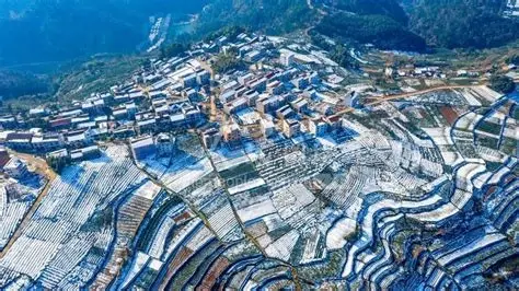 下岩贝村