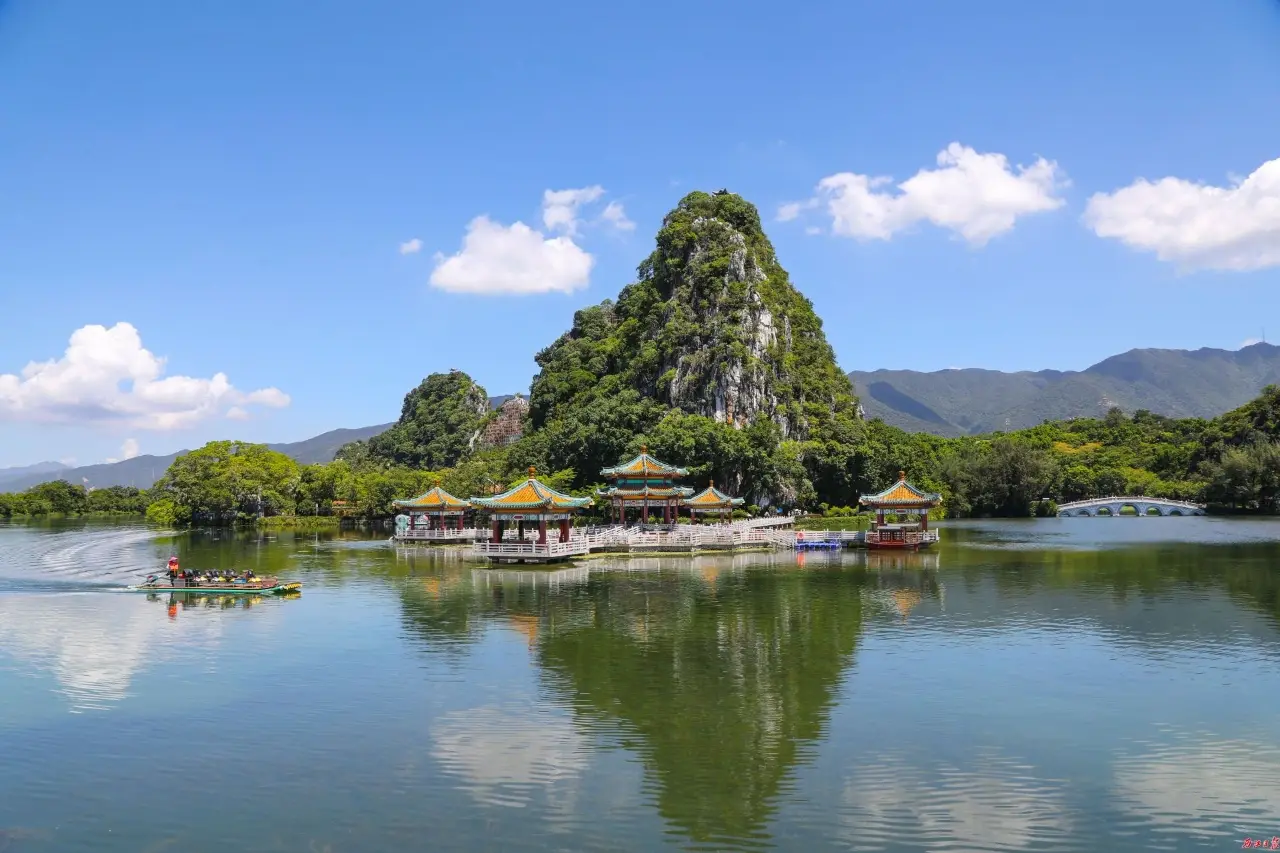 星湖湿地公园