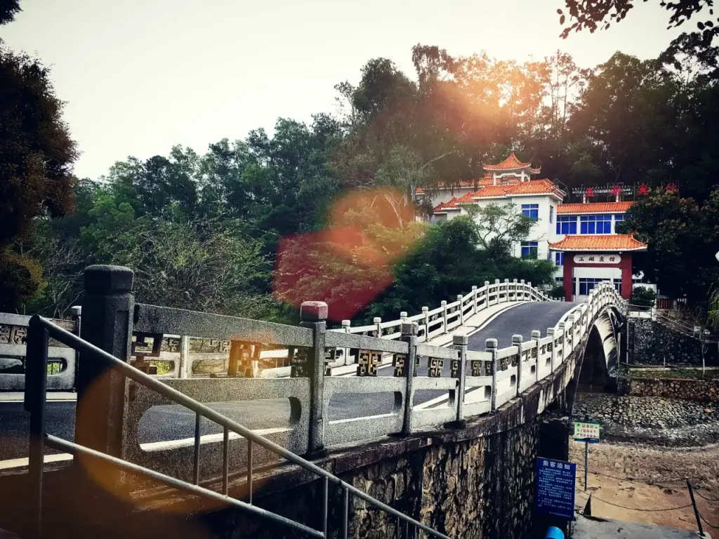 玉湖风景区
