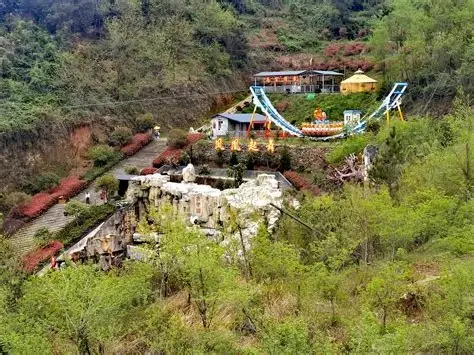 谷城县五山堰河乡村旅游区