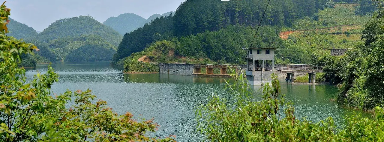 青龙山熊河风景区