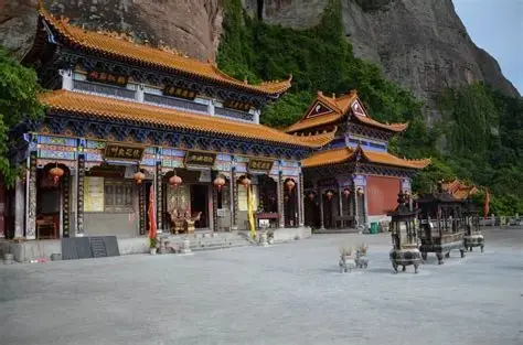 白石山