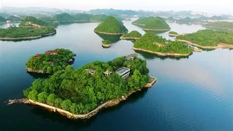 百花湖