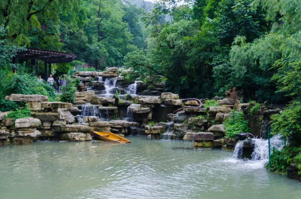 黔灵山公园