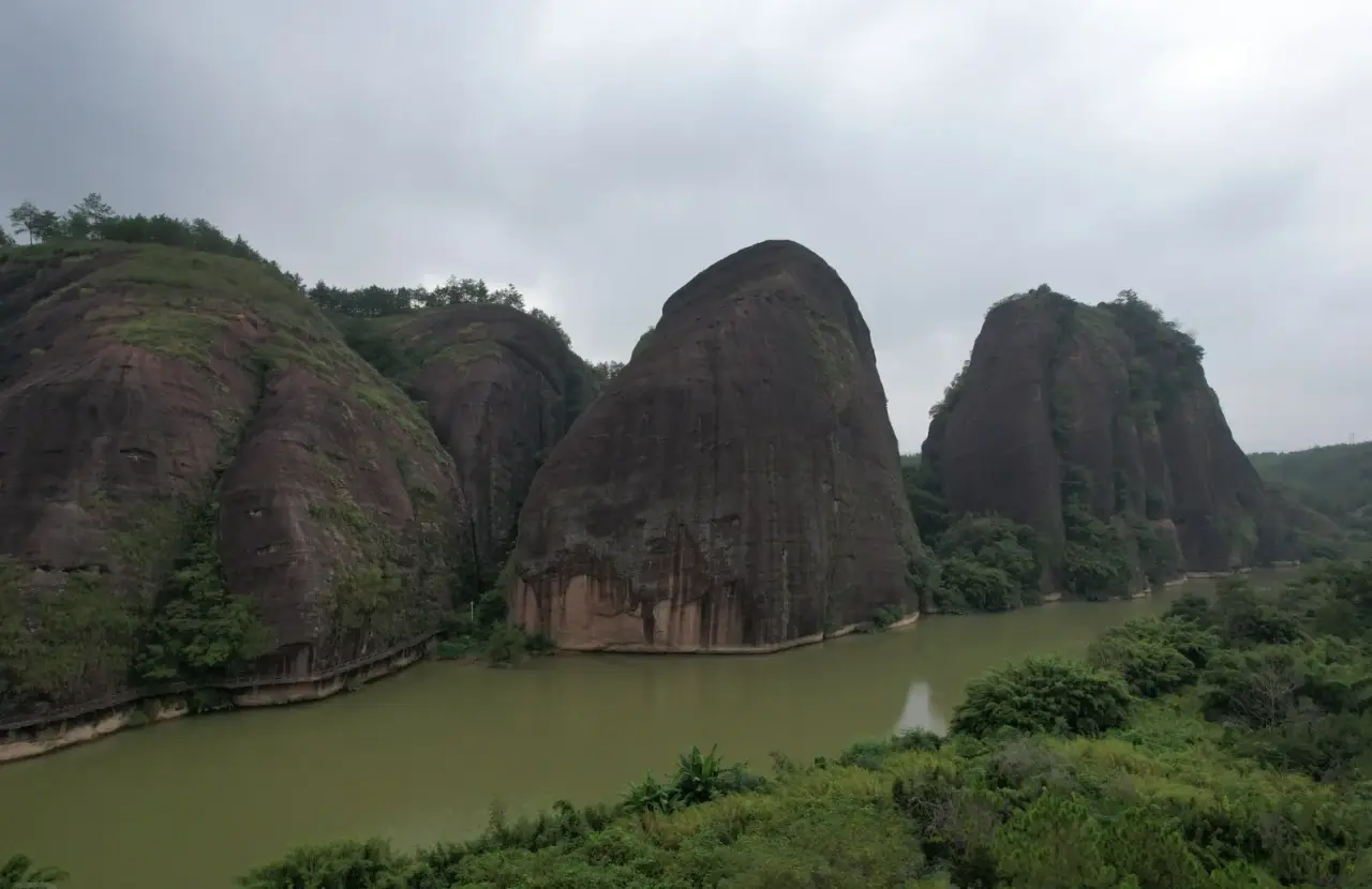 青龙岩风景区