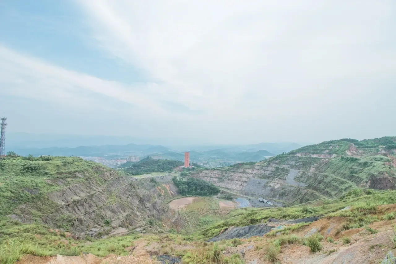 湖南宝山国家矿山公园