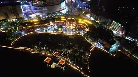 裕后街