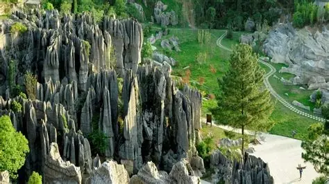 万盛石林风景区