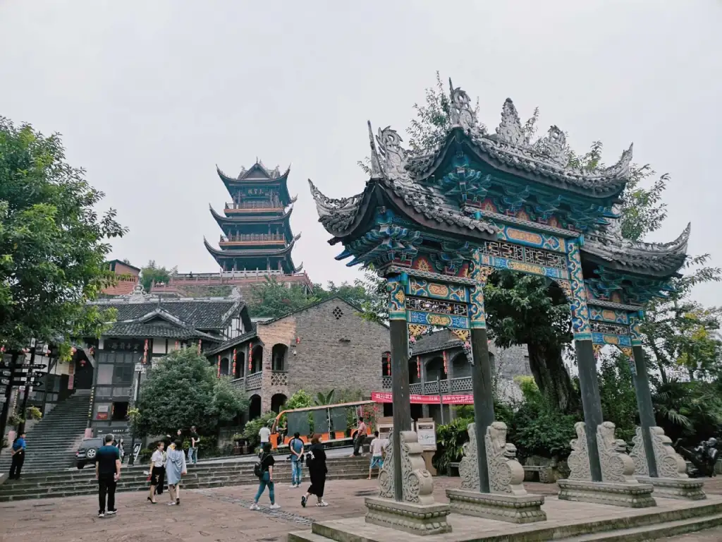 安居古城
