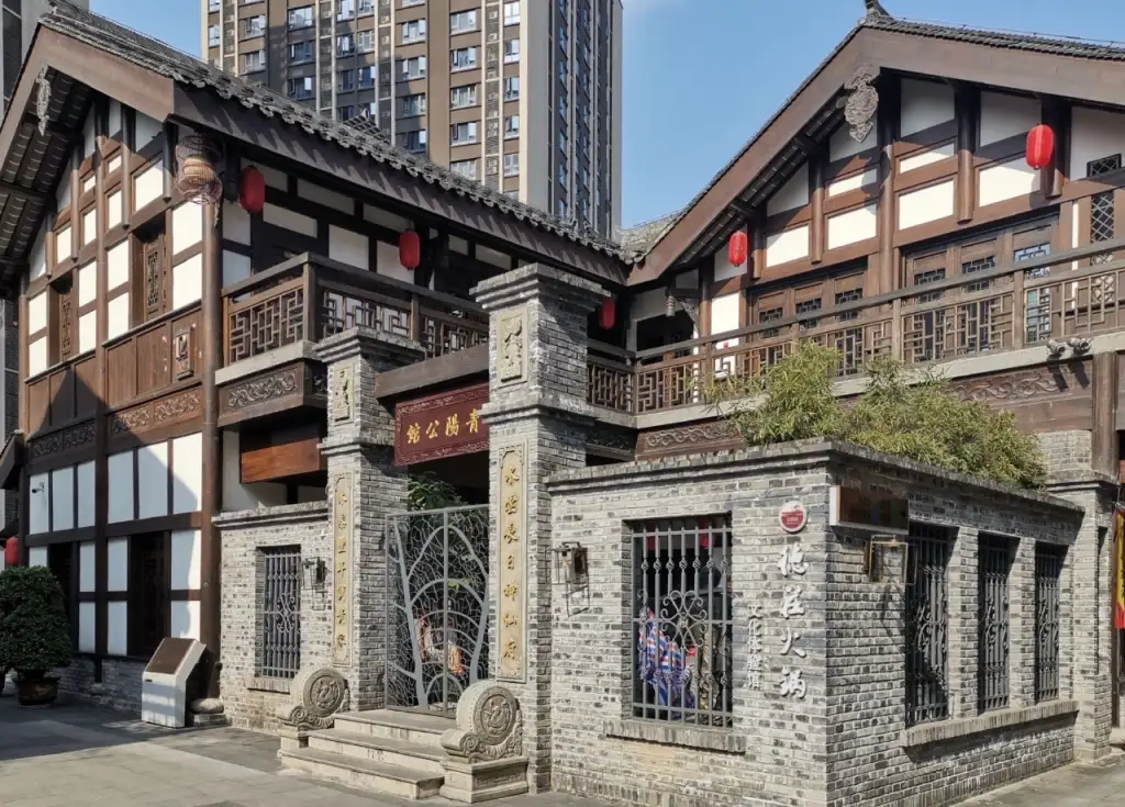 长嘉汇弹子石老街