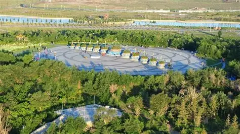 锡林浩特市敖包公园