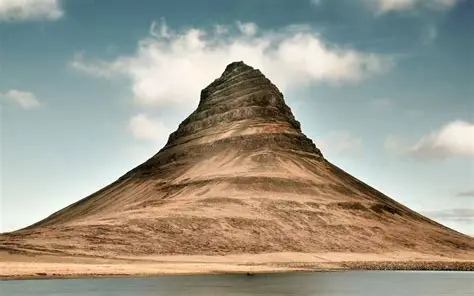 驼峰山