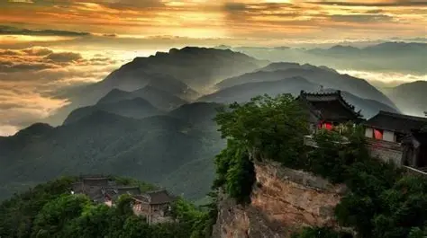 鸡峰山国家森林公园