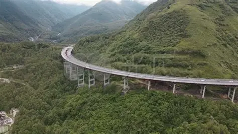 雅西高速双螺旋2号观景点