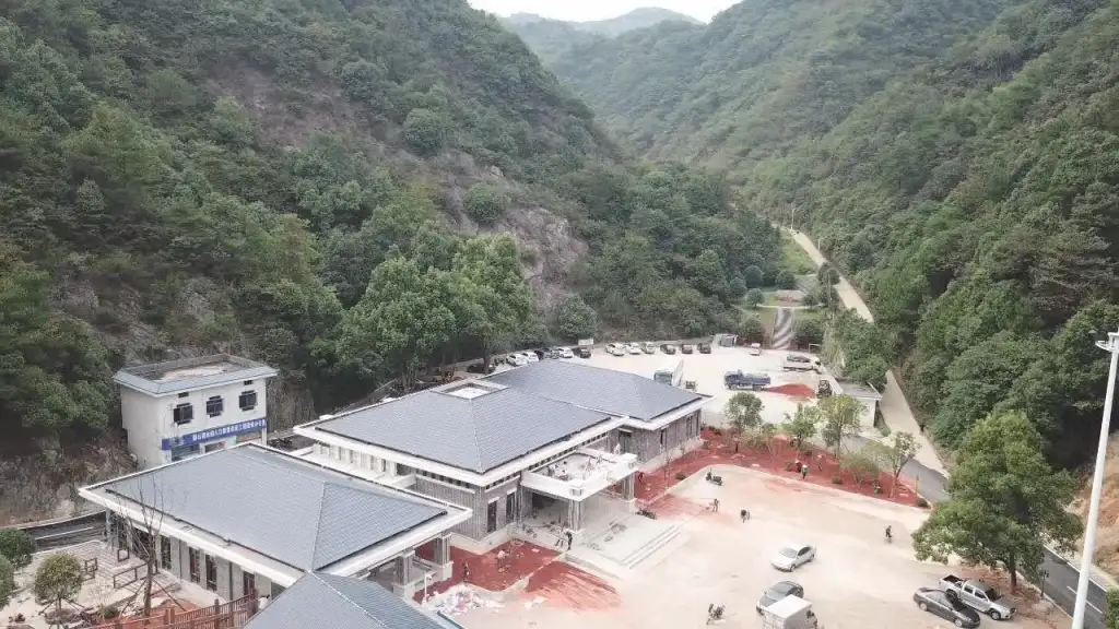 滴水洞