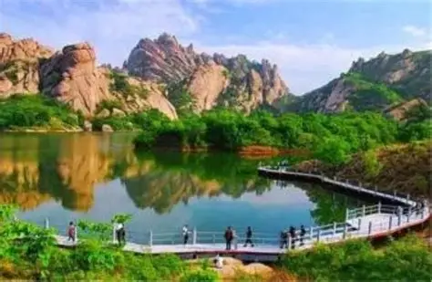 凤鸣谷风景区