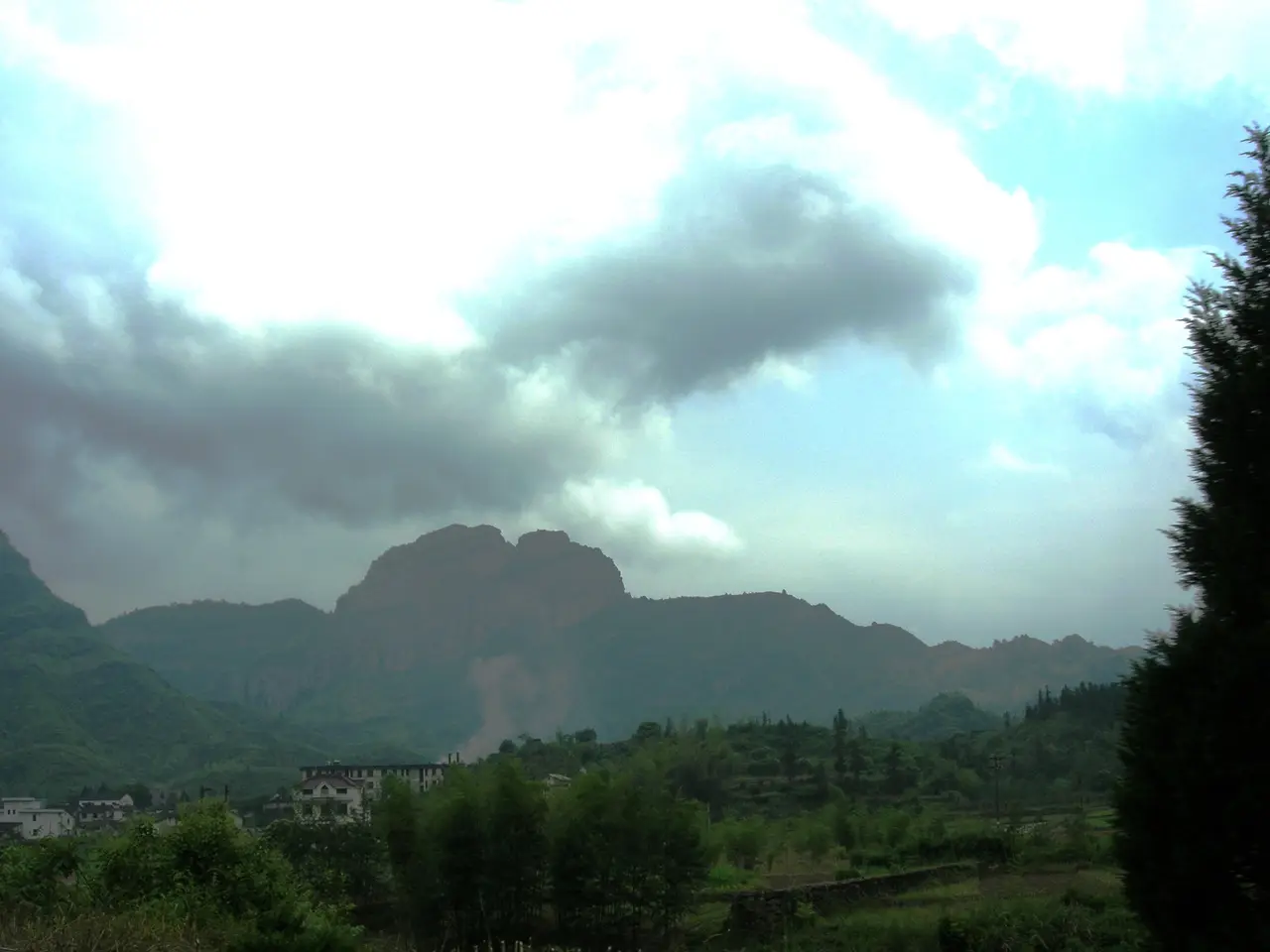 齐云山